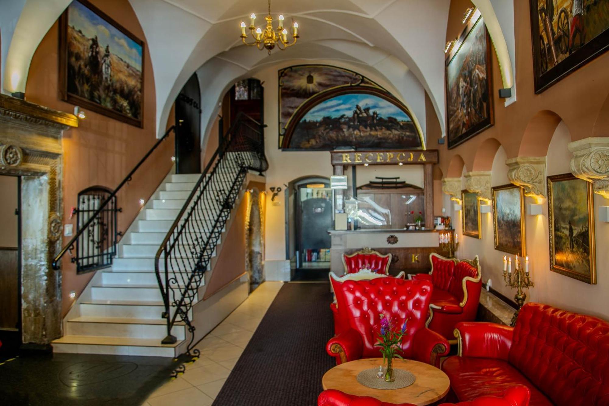 Euro Aparthotel Tarnów 外观 照片