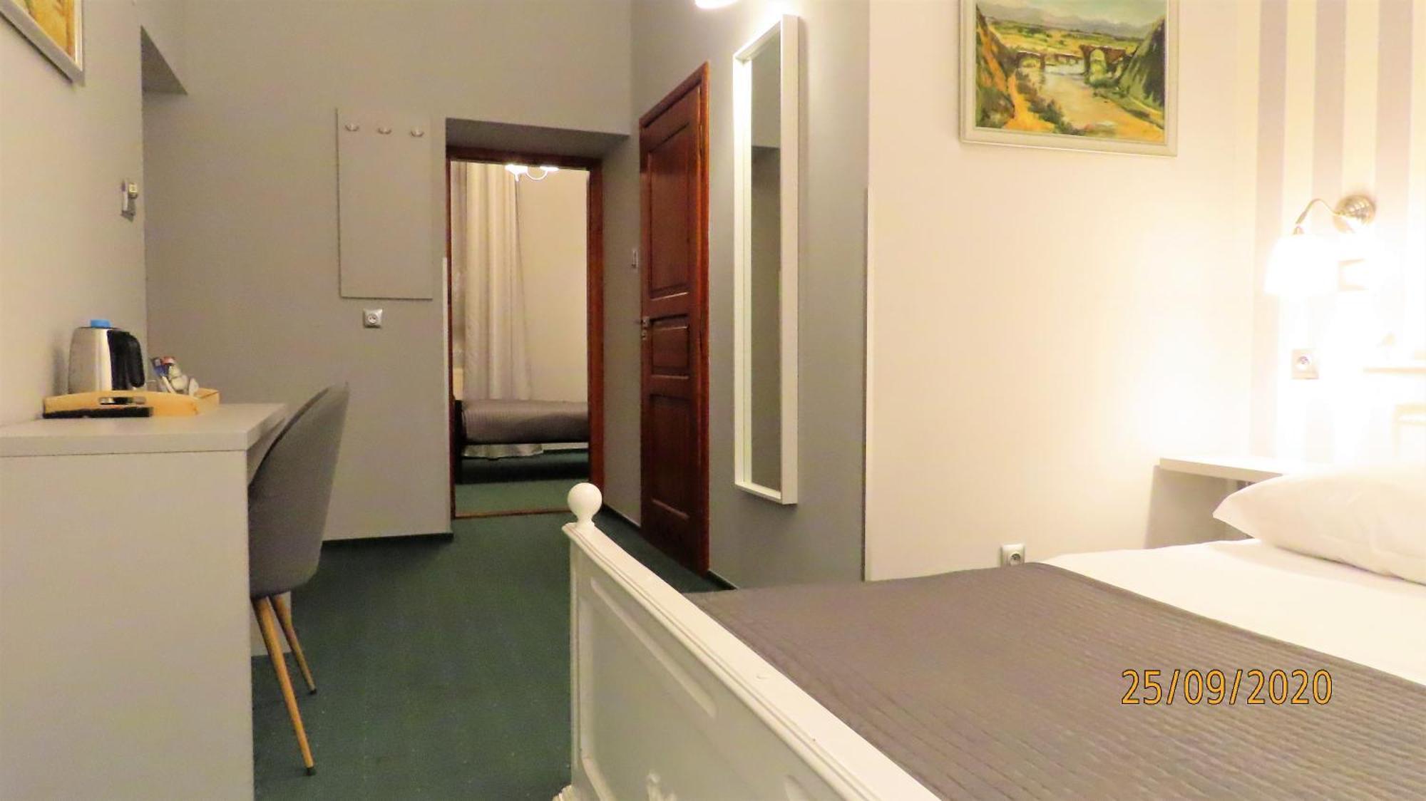 Euro Aparthotel Tarnów 客房 照片