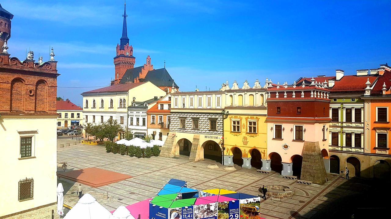Euro Aparthotel Tarnów 外观 照片